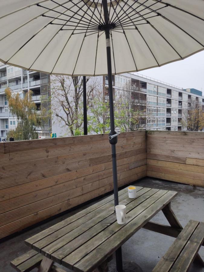 City Lodge Shadwell London Bagian luar foto
